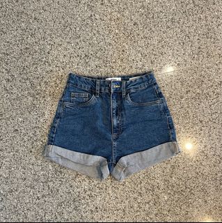 (Category: ) located in . Submitted by lvdrlrk (Listing ID 1346771581, Image 1). Description: .
