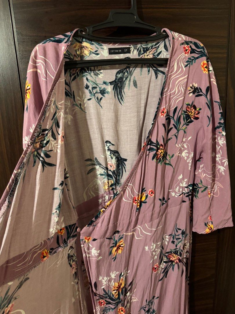 Cotton On Wrap Dress (Category: Dresses) located in Taguig. Submitted by mikkimal (Listing ID 1346794122, Image 2). Description: .