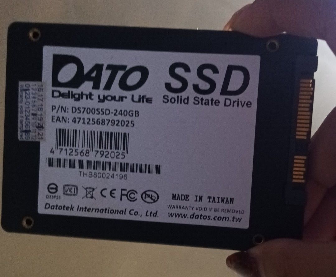 Dato Solid State Drive SSD 240gb (Category: Hard Disks & Thumbdrives) located in Baguio. Submitted by arkay_13 (Listing ID 1346803941, Image 2). Description: rfs:decluttering no flaws gcash payment no COD j&t courier.
