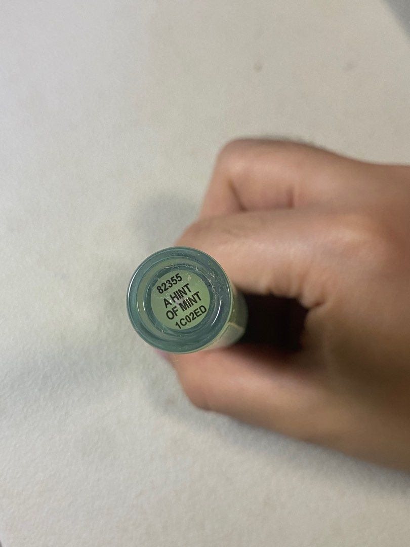 elf mint melt lip plumping gloss BRAND NEW (Category: Makeup) located in Pasig City. Submitted by koosgold (Listing ID 1346814356, Image 3). Description: bought straight from elf usa website last 2022 sealed brand new formula seems to have no clumps yet, it is still sealed, this was stored in a cabinet away from sunlight .