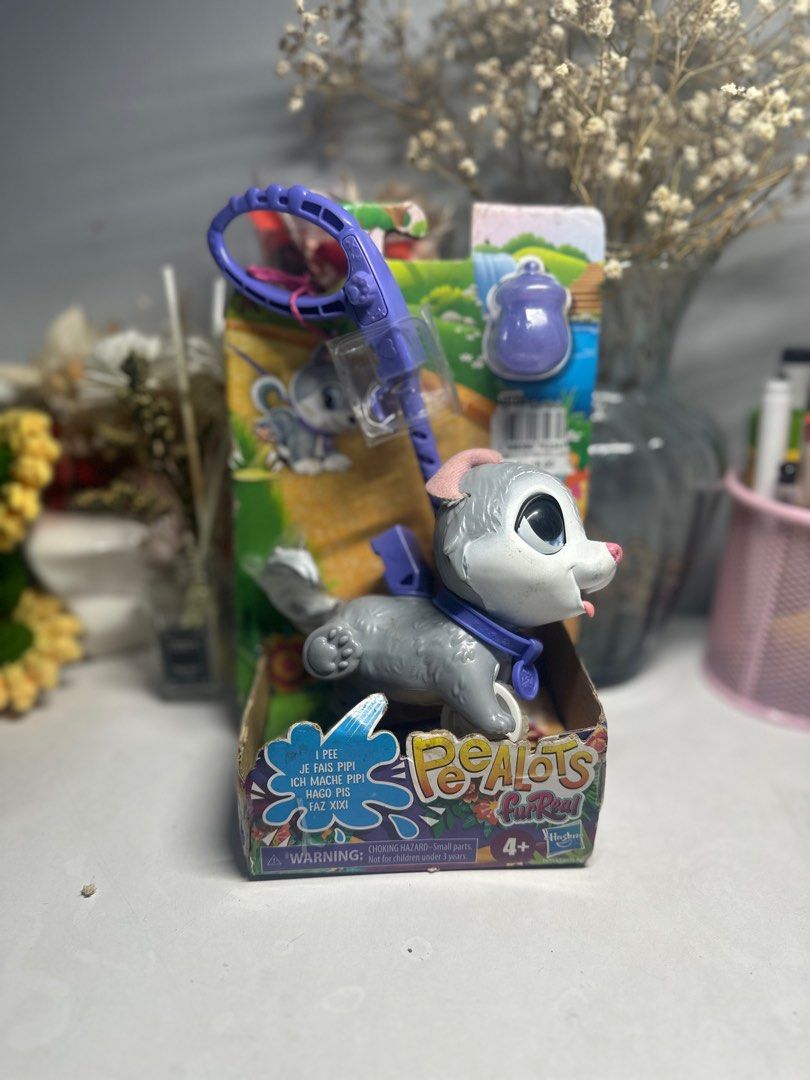 Furreal Walkalot Husky (Category: Plushies & Soft Toys) located in Paranaque City. Submitted by kaelstoypalace (Listing ID 1346810964, Image 1). Description: .
