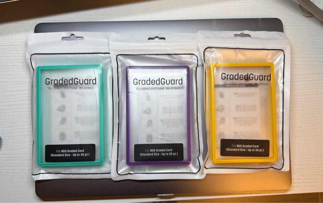 GradedGuard PSA保護ケース 4種類 Amazon.com: GradedGuard Graded Card Guard Case for Standard