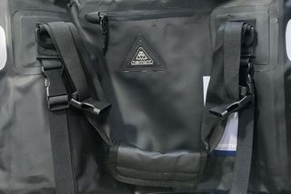 （分類：）位於 。 由 arnoldself 提交（商品編號 1346867680，圖片 1）。簡介： 。