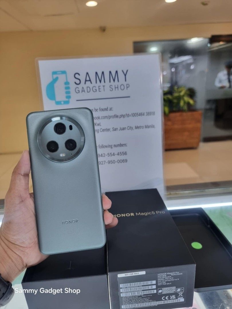 Honor magic 5pro 5g 512 Preloved (Category: Android Others) located in Quezon City. Submitted by ronalynac40976 (Listing ID 1346687982, Image 1). Description: Honor magic 5pro 12ram 512 rom good condition with box, charger pick up store in greenhills shopping center we accept creditcard installment+% we accept swap/trade in we accept ggives & spaylater+% we ship nationwide via lbc dm or call for fast transaction 09425544556/09279500069 located @ 