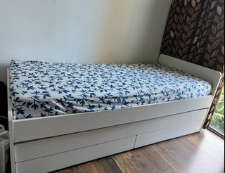 (Category: ) located in . Submitted by ratulsaha (Listing ID 1346697810, Image 1). Description: .