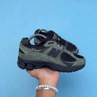 (Kategori: ) berada di . Dikirim oleh bbw.shoes (ID iklan 1346715083, Gambar 1). Deskripsi: .