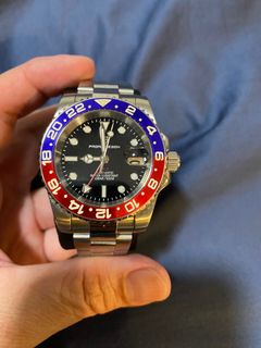 (Category: ) located in . Submitted by watchhobby222 (Listing ID 1346680132, Image 1). Description: .