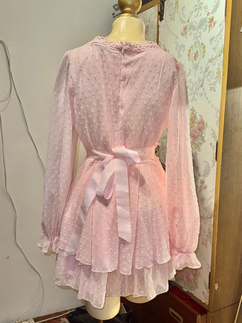 Pink long sleeves dress (Category: Dresses) located in Quezon City. Submitted by aint.calli (Listing ID 1346771930, Image 3). Description: .