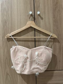(Category: ) located in . Submitted by egg__preloved (Listing ID 1346693736, Image 1). Description: .