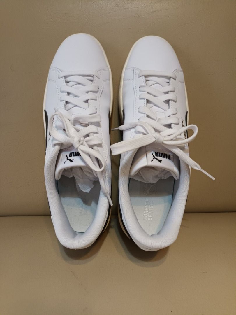 Preloved Puma White Sneakers (open for lay-away) (Category: Sneakers) located in Quezon City. Submitted by margas_essentials (Listing ID 1346671489, Image 2). Description: Preloved Puma Sneakers for Men Color White Size: US 11 Authenticity guaranteed Bought abroard Very good condition; used only once No flaw Minimal signs of use (see last 2 pictures) No original box included, but we can provide another shoe box Payment first before shipping Shipp