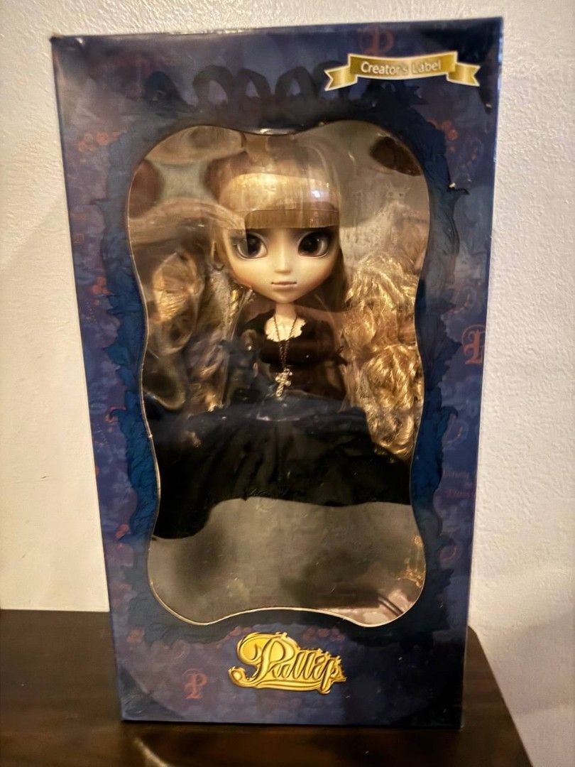 Pullip Seila (Category: Designer & Blind Box Toys) located in Quezon City. Submitted by starmelll (Listing ID 1346796990, Image 2). Description: pullip Seila nrfb.