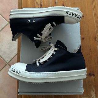（分類：）位於 。 由 nssstoree 提交（商品編號 1346712707，圖片 1）。簡介： 。