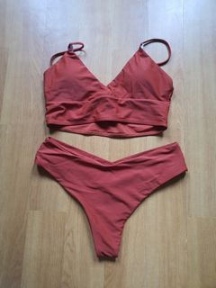 (Category: ) located in . Submitted by marshmaaallow_ (Listing ID 1155423776, Image 1). Description: .