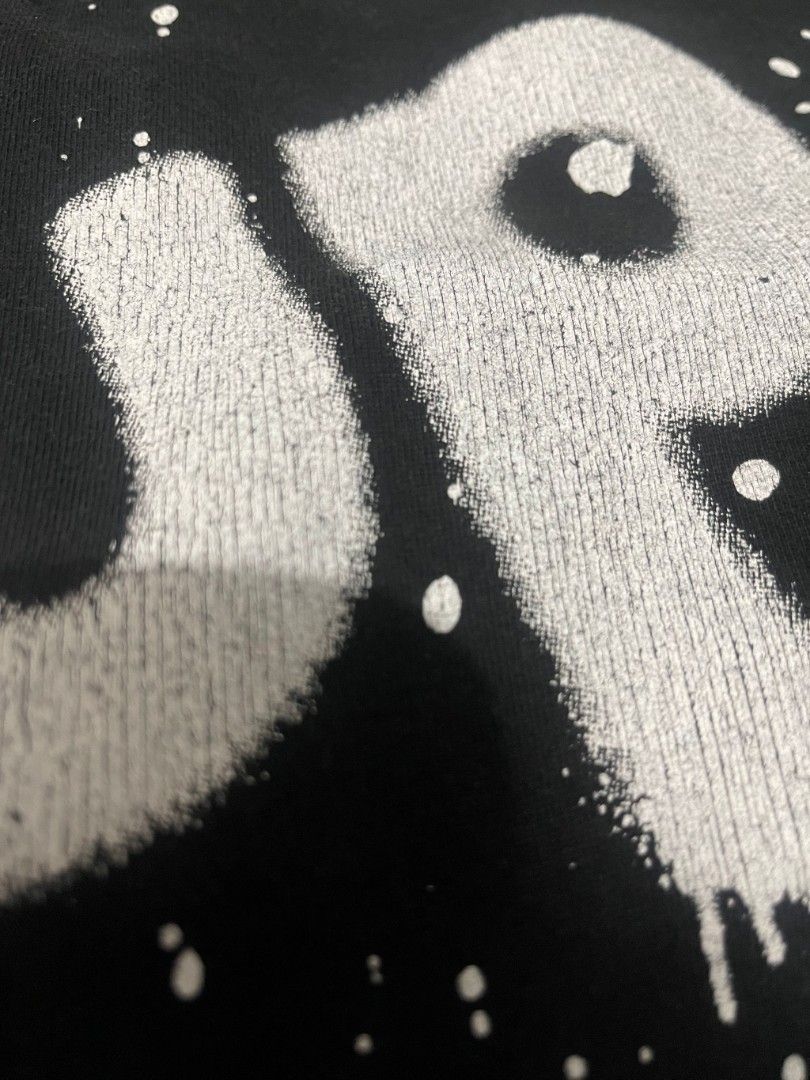 Supreme x CDG (Category: Tshirts & Polo Shirts ) located in General Santos City (Dadiangas). Submitted by byph_ (Listing ID 1346742163, Image 3). Description: ‼️NEGOTIABLE ‼️ Supreme x CDG collab (off) Size Medium 20x27 dimensions issue: hairline crackprints.