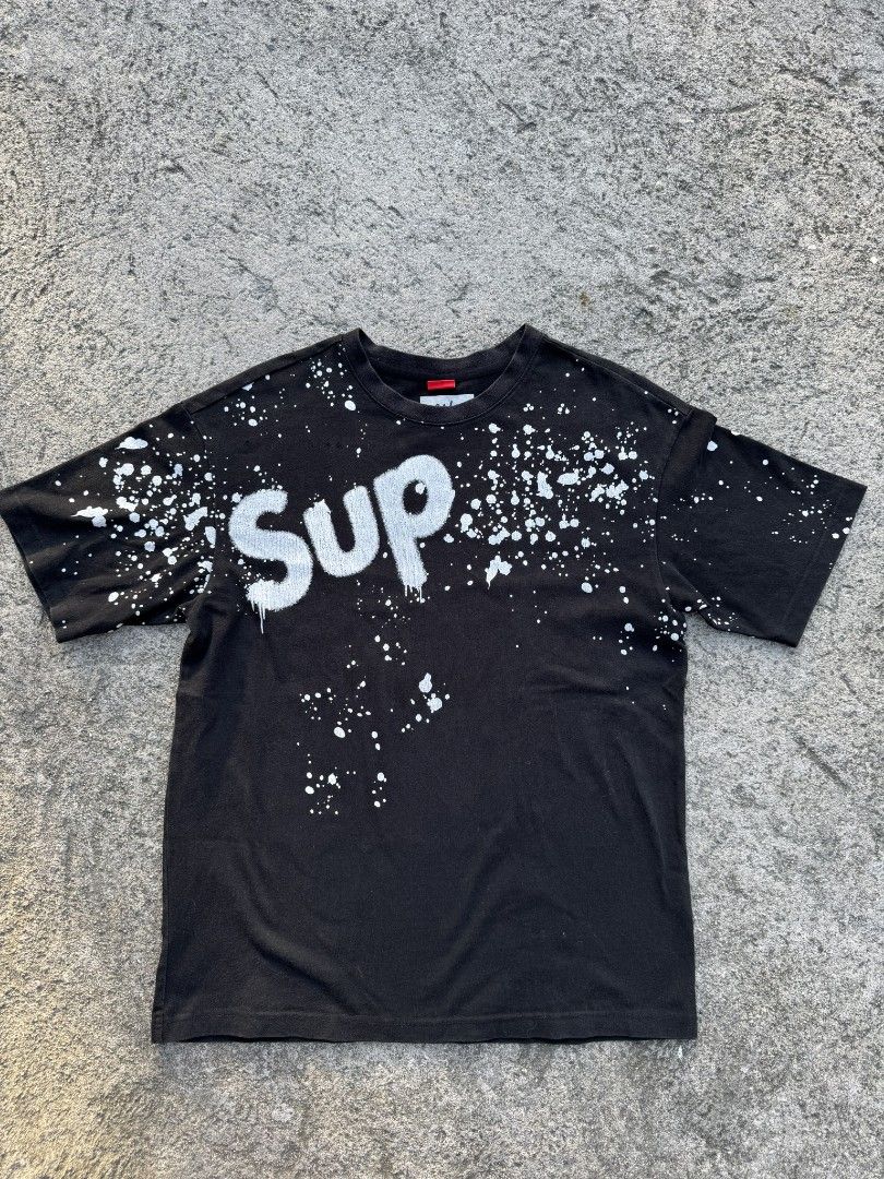 Supreme x CDG (Category: Tshirts & Polo Shirts ) located in General Santos City (Dadiangas). Submitted by byph_ (Listing ID 1346742163, Image 1). Description: ‼️NEGOTIABLE ‼️ Supreme x CDG collab (off) Size Medium 20x27 dimensions issue: hairline crackprints.