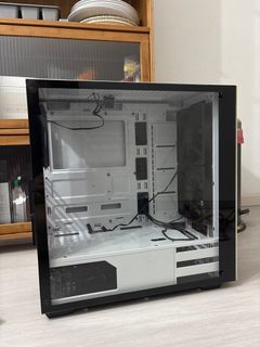 (Category: ) located in . Submitted by kaylook (Listing ID 1346821805, Image 1). Description: .
