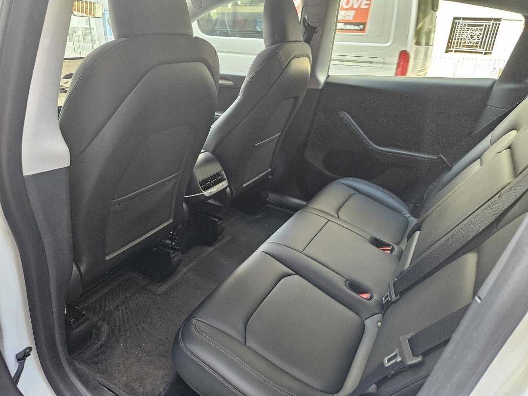 Tesla MODEL Y LR Auto498294237452062728