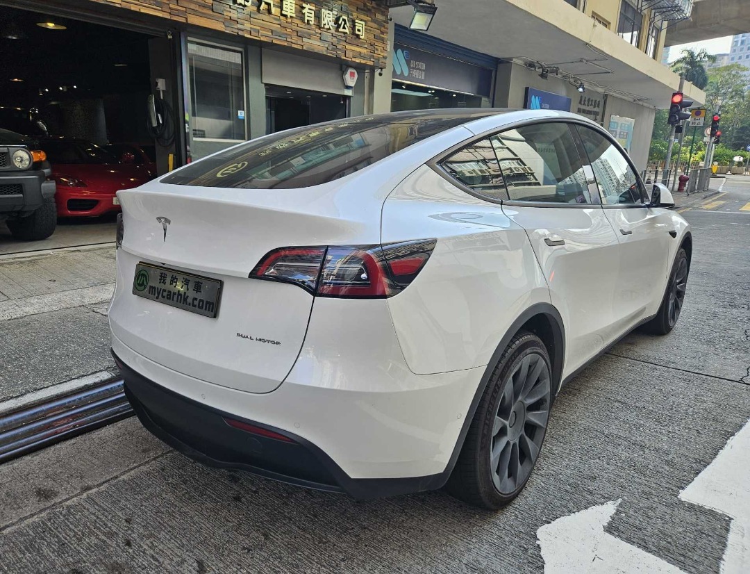 Tesla MODEL Y LR Auto62863128659969112