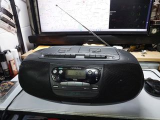 (Category: ) located in . Submitted by kuya.marks.retro.gadgets (Listing ID 1346695701, Image 1). Description: .