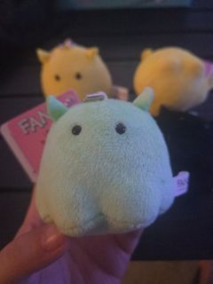 （分類：）位於 。 由 mylittlewardrobe 提交（商品編號 1346828961，圖片 1）。簡介： 。