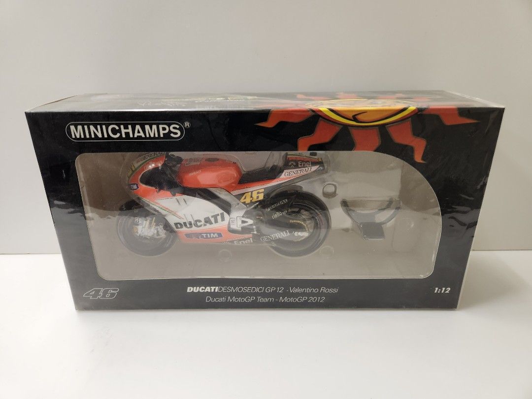1:12 Minichamps Valentino Rossi Ducati Desmosedici GP12 No.46 MotoGP 2012 122120046 Motorbike Motorcycle 電單車 （分類：汽車模型）位於 Hong Kong。 由 hothotstore 提交（商品編號 1346982432，圖片 3）。簡介： 。