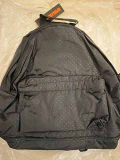 （分類：）位於 。 由 kitman6b 提交（商品編號 1347037173，圖片 1）。簡介： 。