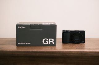 （分類：）位於 。 由 lykdennis 提交（商品編號 1347032886，圖片 1）。簡介： 。