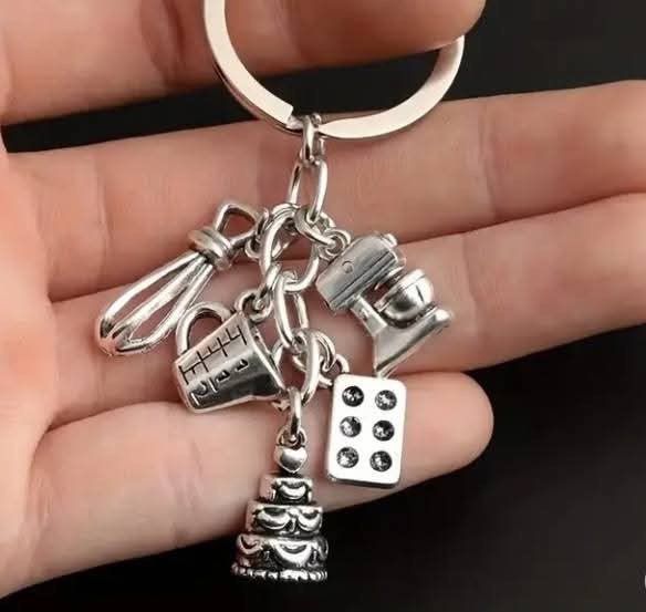 D29 Stainless Steel Mini Baking Tool Set Bag Charm Keychain, 1pc available - P150.00 (Category: Charms) located in Marikina City. Submitted by platesandthings (Listing ID 1347003814, Image 1). Description: D29 Stainless Steel Mini Baking Tool Set Bag Charm Keychain, 1pc available - P150.00.