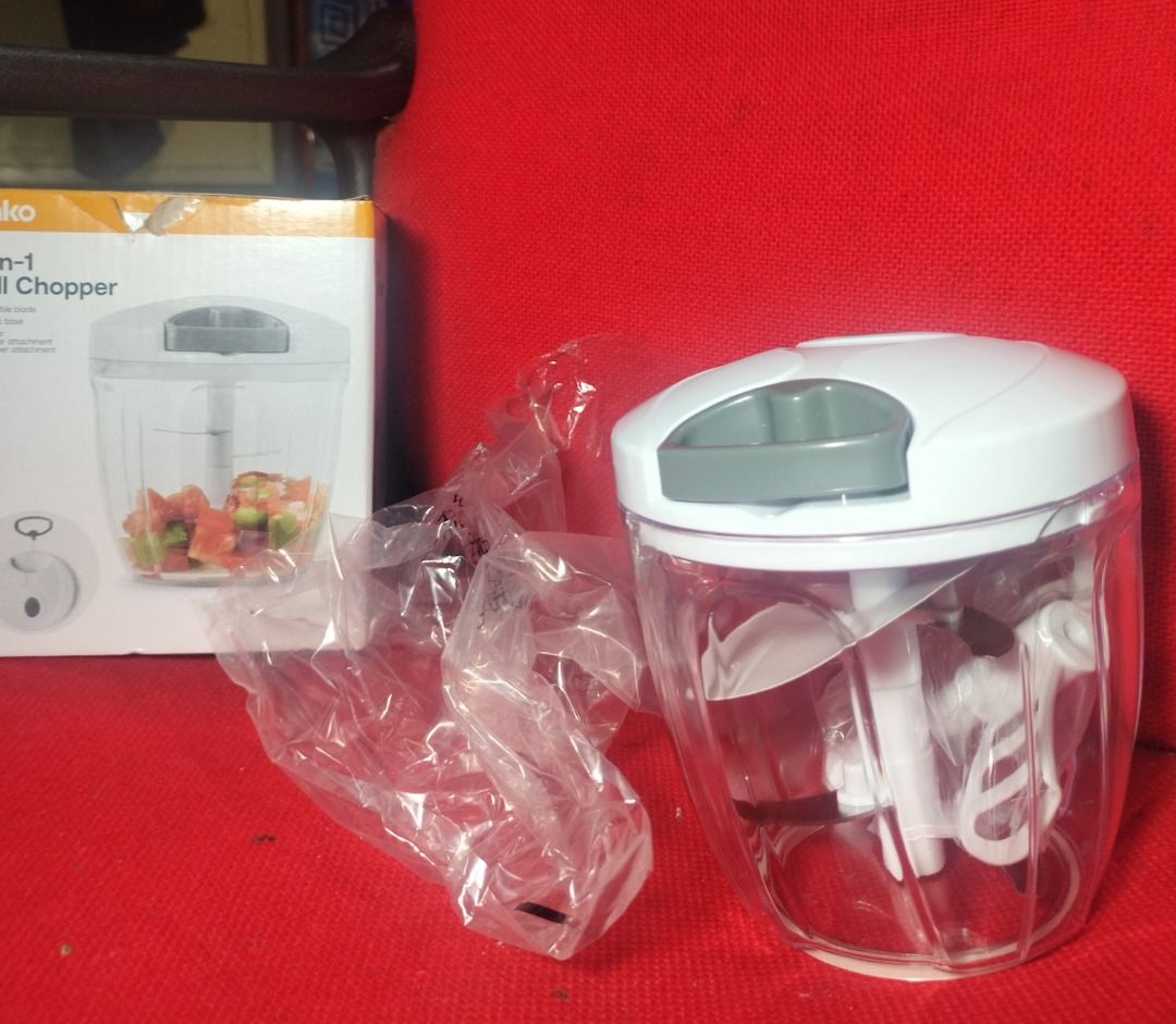 Anko 2 in 1 Pull Chopper Kitchenware Appliance (Category: Other Kitchenware & Tableware) located in Baguio. Submitted by juliangabrieltrinidad08 (Listing ID 1346978701, Image 2). Description: Product Details: -Includes 1 x blender attachment and 1 x chopper attachment -Material: Polypropylene (PP) and acrylonitrile butadiene styrene (ABS) -Dimensions/Size: 12.3cm (L) x 14.1cm (H) x 12.4cm (W) Features: -Non-skid base -Removable blade -Brand New a