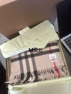 （分類：）位於 。 由 maccc.b 提交（商品編號 1318418054，圖片 1）。簡介： 。