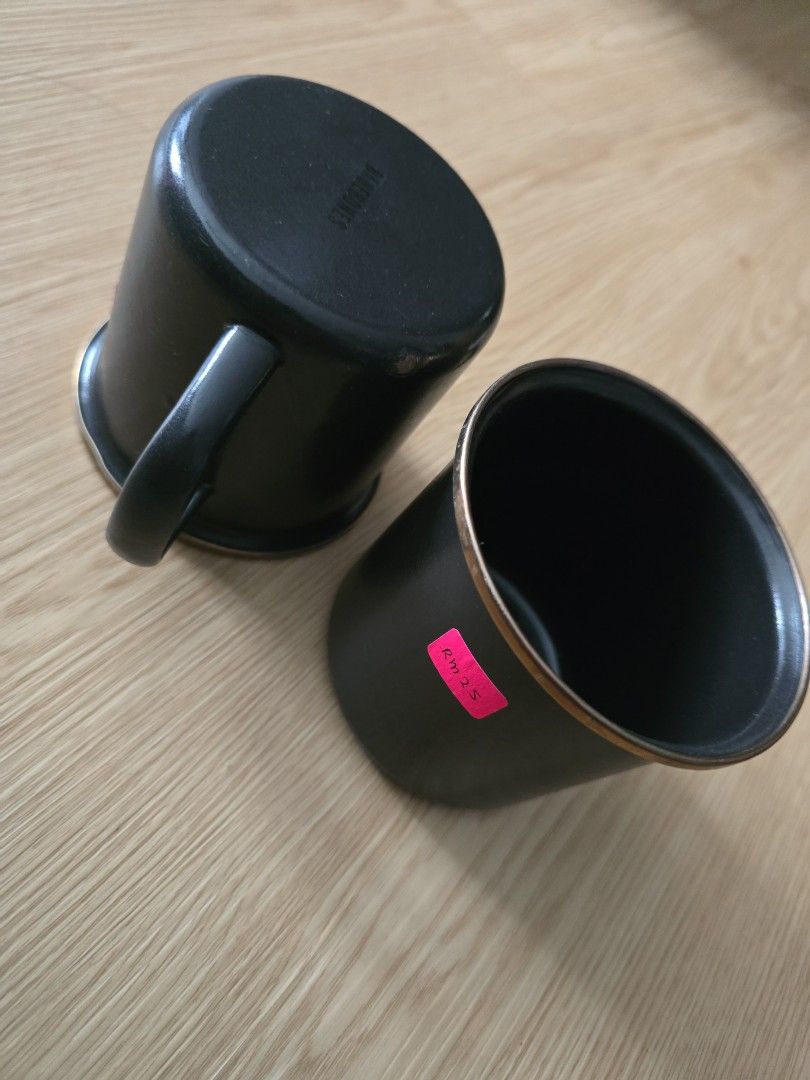 Barebones Cup (Category: Hiking & Camping) located in Shah Alam. Submitted by _mwr_ (Listing ID 1346935684, Image 1). Description: RM25 per pc.