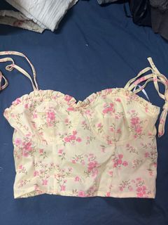 (Category: ) located in . Submitted by kayyy.736 (Listing ID 1346908430, Image 1). Description: .