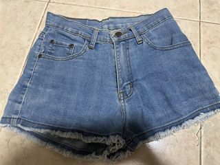 (Category: ) located in . Submitted by updown_ (Listing ID 1346954569, Image 1). Description: .