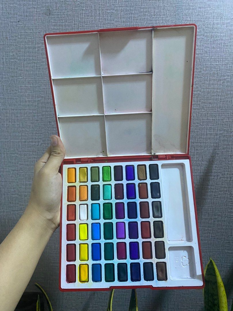 Faber-Castell Solid Watercolor 48 colors (Category: Craft Supplies & Tools) located in Manila. Submitted by ertbj (Listing ID 1346880108, Image 3). Description: Mostly used around 10-12 colors only, guaranteed that there's still much here since puro swatched lang naman yung iba. Brush and foam from faber-castell not included, but i can give 4 free brushes! 🙂.
