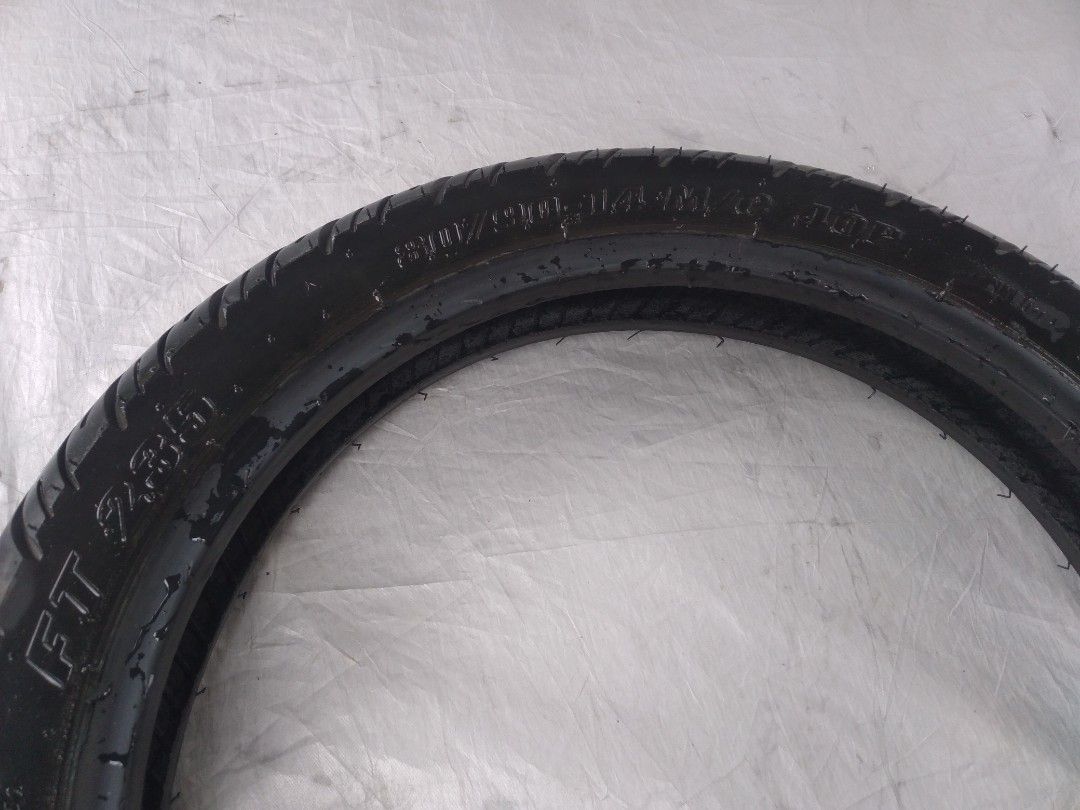 Federal 80/80/14 (Category: Tires & Rims) located in Quezon City. Submitted by roxasjr86 (Listing ID 1346924337, Image 3). Description: front stock tire po ng honda click 125, federal 80/80/14 80% pa po kapal nya ok na ok pa hinde pa sya kalbo yan, kasama na po stock side mirror ng honda click RFS: Nagpalet na po kc ako gulong at side mirror😃.