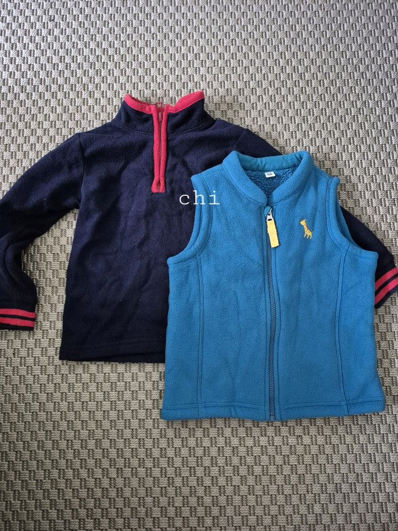 Fleece jacket and vest for kids (Category: Babies & Kids Fashion) located in Marikina City. Submitted by chichers (Listing ID 1346930205, Image 1). Description: Fleece jacket vest brand unknown fits 1-2yo php300 each; php550 for both shipping via lalamove or jnt.