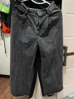 (Category: ) located in . Submitted by omomo1 (Listing ID 1346932064, Image 1). Description: .