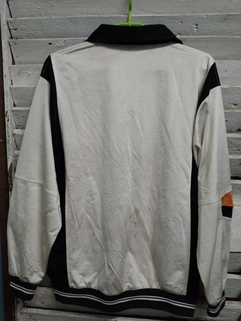 Jacket (Category: Coats, Jackets and Outerwear) located in Manila. Submitted by bal.jon (Listing ID 1347022248, Image 3). Description: : Need wash since matagal ng na stock..