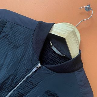 (Kategori: ) berada di . Dikirim oleh exclown.co (ID iklan 1347051485, Gambar 1). Deskripsi: .