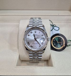 (Category: ) located in . Submitted by the.lnib.watch (Listing ID 1346948723, Image 1). Description: .