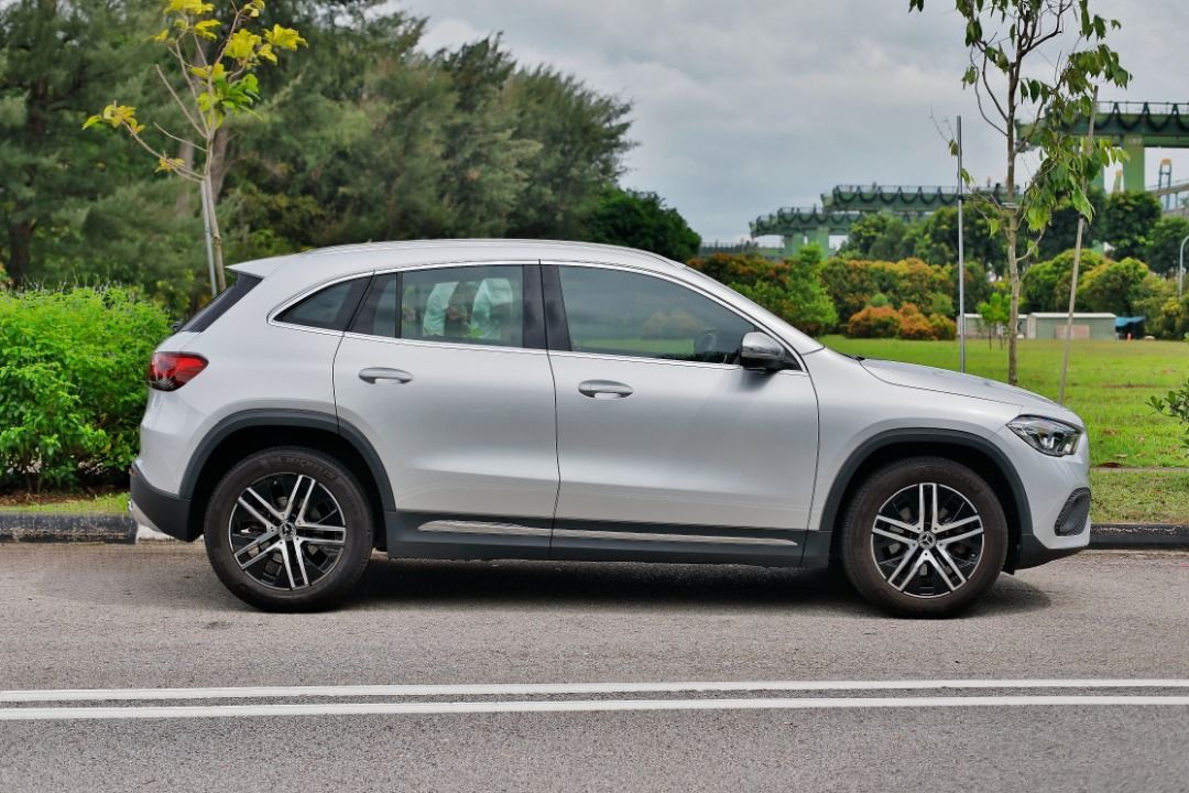 Mercedes-Benz GLA-Class GLA200 Sport (A) (Category: Used Cars) located in Singapore. Submitted by onestopcardeal (Listing ID 1330556214, Image 3). Description: Guaranteed lowest depreciation in the market! ✅ Full loan eligible! ✅ $0 driveaway! ✅ STA Inspection welcome!✅ 1.48% BANK LOAN Features 1.3l inline 4 turbocharged engine producing 160bhp. 7 speed DCT. LED headlight and taillights. Accessories Keyless start and stop. Reverse camera and sens