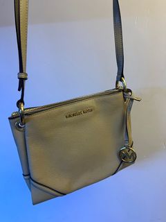 （分類：）位於 。 由 kumiv3v 提交（商品編號 1347058020，圖片 1）。簡介： 。