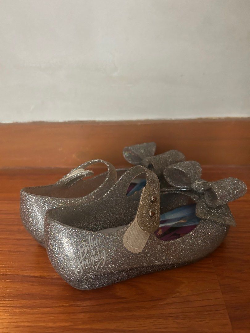 Mini Melissa Ultragirl + Frozen Glitter (Category: Babies & Kids Fashion) located in Quezon City. Submitted by be_declutterandthrift (Listing ID 1346884542, Image 3). Description: Mini Melissa Ultragirl + Frozen (SRP 3250) Glitter Size: US 9 / BRA 23/24 Selling Price: 500.