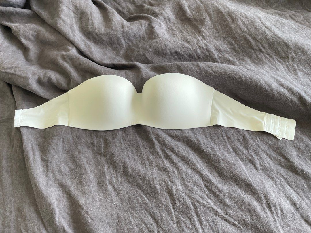 Never used M&S strapless (Category: Undergarments & Loungewear) located in Makati City. Submitted by best.seconds (Listing ID 1346910335, Image 1). Description: Never used gift and just stored (wrong size for me). Can’t find the straps anymore. Size 34B. .