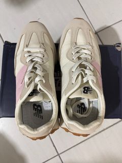 (Category: ) located in . Submitted by aspreloved14 (Listing ID 1347001086, Image 1). Description: .