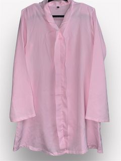 (Category: ) located in . Submitted by wardrobedaisy (Listing ID 1347003207, Image 1). Description: .