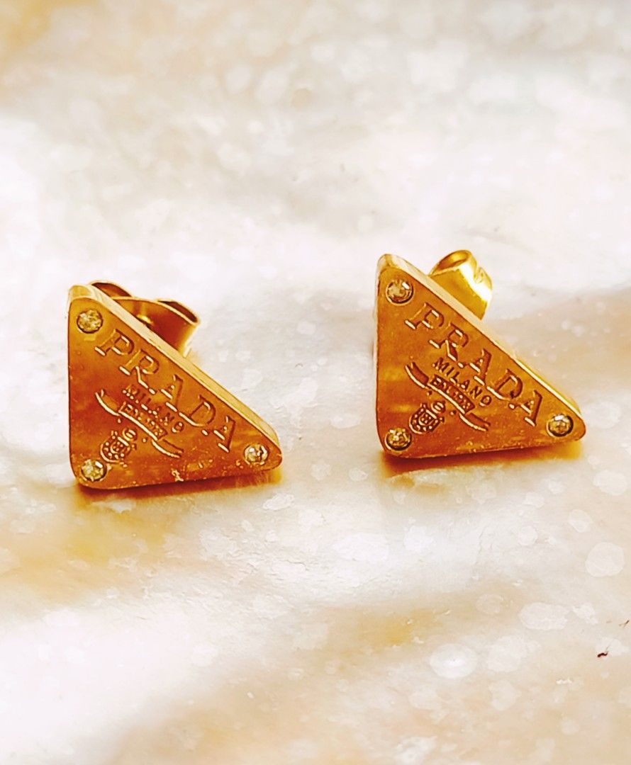 Prada earrings from japan (Category: Luxury Accessories) located in Quezon City. Submitted by liambags (Listing ID 1346878941, Image 2). Description: Prada earrings from japan no flaws with stamp with gift box kindly pm me.