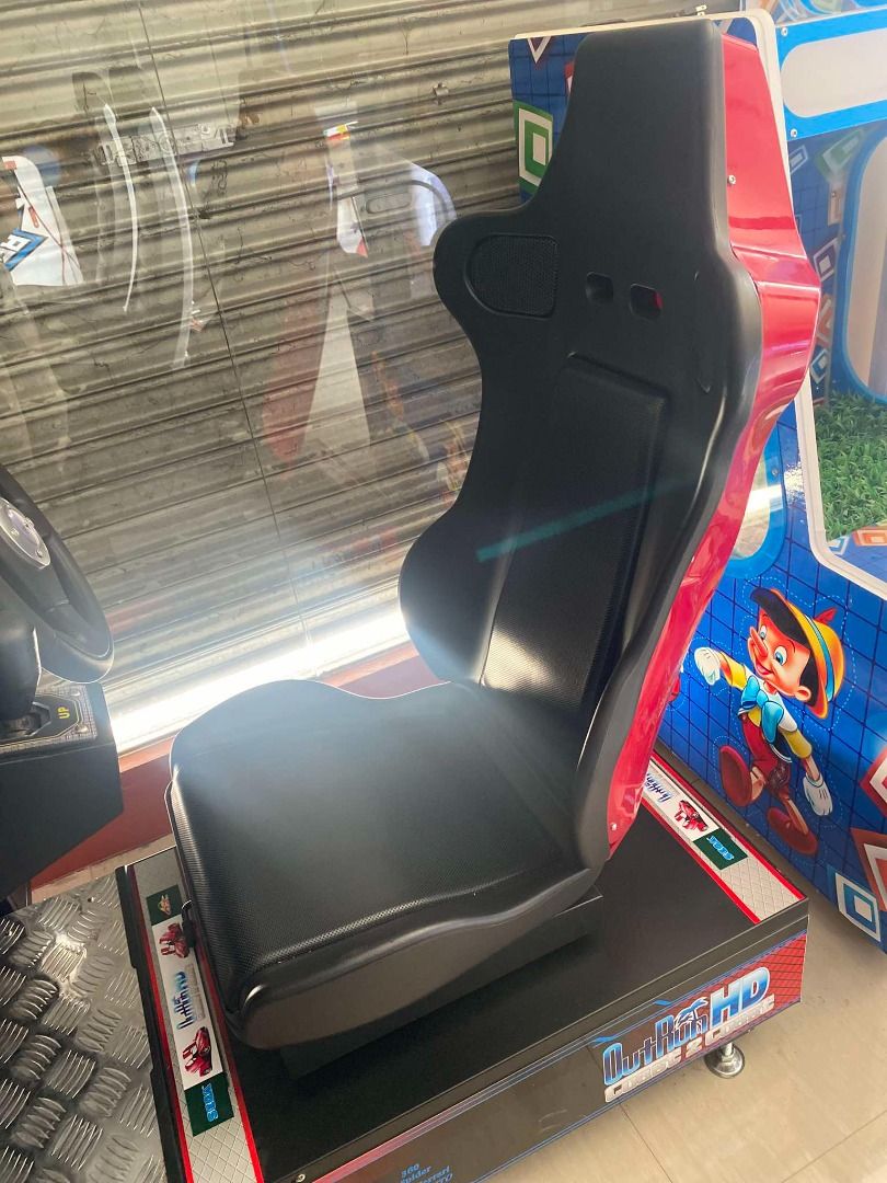 SINGLE CAR ARCADE MACHINE ONHAND (Category: Controllers) located in San Pablo. Submitted by ablpsports (Listing ID 1346916628, Image 3). Description: SINGLE CAR ARCADE MACHINE ONHAND 🏎 Screen Size 32" 🏎 Single sitter 🏎 Material Hardware 🏎 Operation mode simulation control 🏎 Power Consumption 300W 🏎 Machine Size L 1000* W 1500* H 2100mm 🏎 Applicable for Personal use, Amusement park, and Shopping Malls.