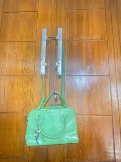 (Kategori: ) berada di . Dikirim oleh nierigalle95964 (ID iklan 1346999421, Gambar 1). Deskripsi: .