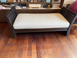 (Category: ) located in . Submitted by limlinny (Listing ID 1331697253, Image 1). Description: .